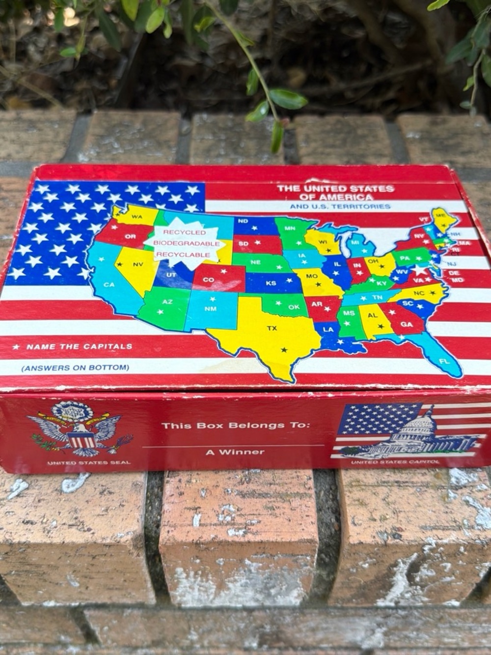 Vintage USA Map Keepsake School Supply Pencil Box in Red, Blue, Yellow, Green